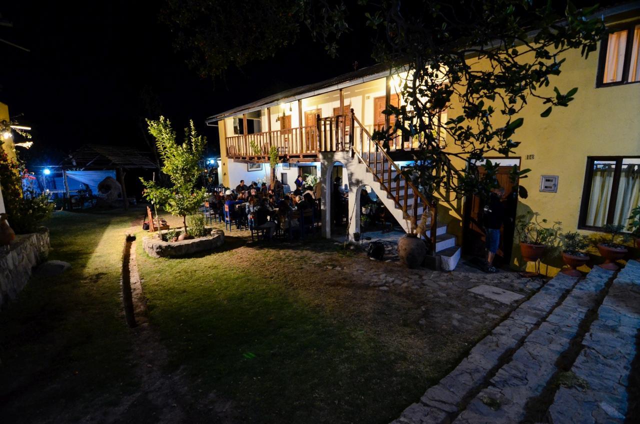 Hotel Vallehermoso Cotahuasi Екстер'єр фото